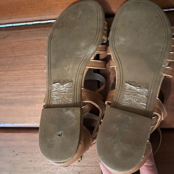 Cute SO sandals - Picture 5 of 6